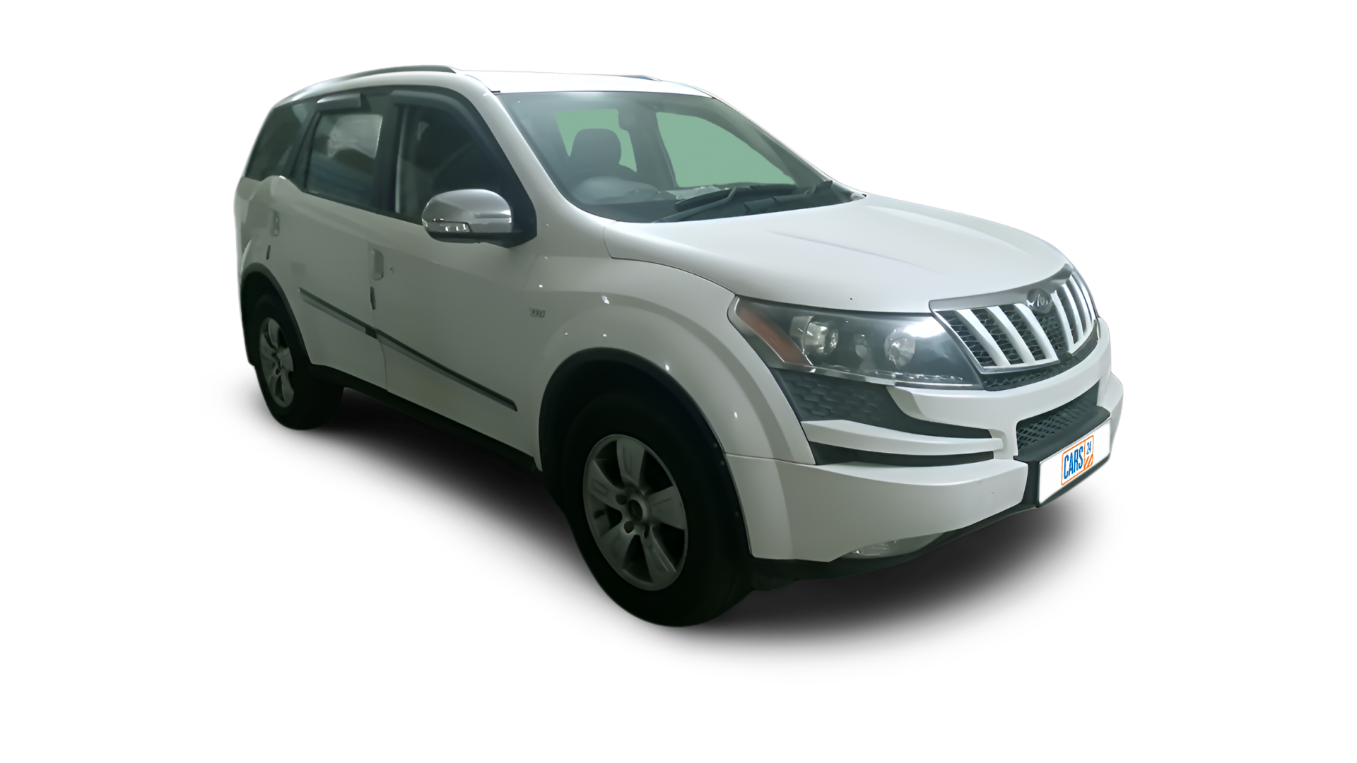 Mahindra XUV500-img